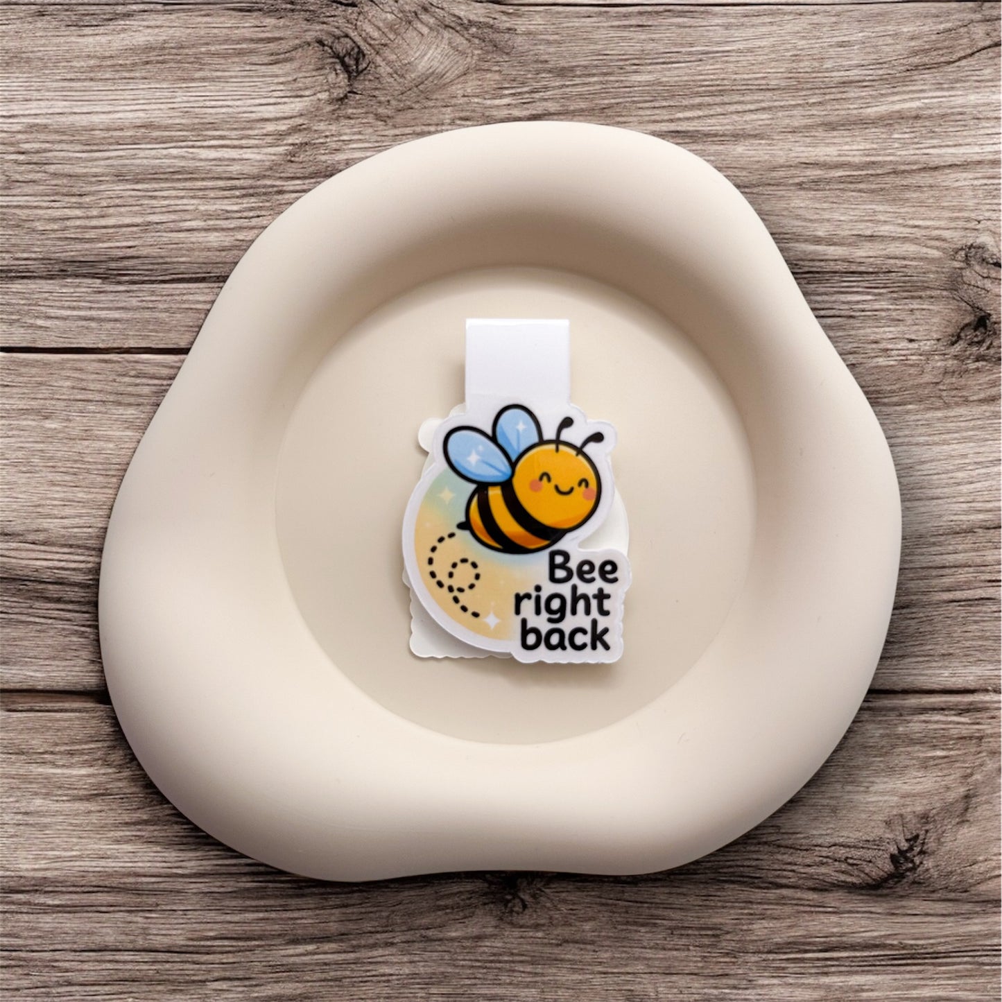 Feeling busy or pulled away? This bee bookmark gently reassures quiet thinkers, teachers and soft-space seekers that you’ll buzz back soon. — Handmade sticker — Perth, Australia