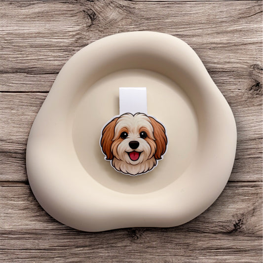 Sensitive and emotionally attuned, this Havanese magnetic bookmark offers a sweet moment of connection for gentle readers and soft-hearted collectors.